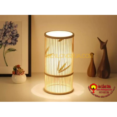 đèn tre để bàn kiểu trụ ngắn