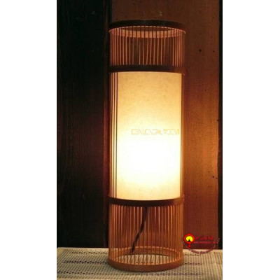 đèn tre để bàn kiểu trụ 002