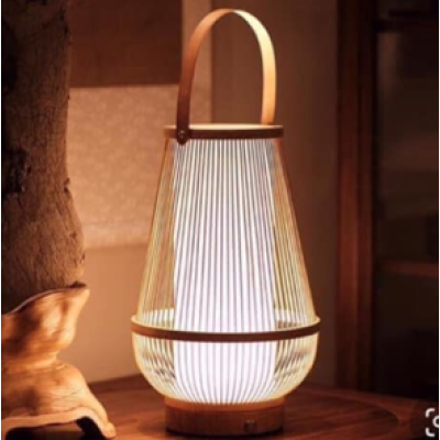 đèn tre để bàn kiệu trụ M010