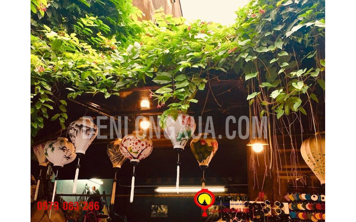 Đèn Hội An trang trí quán cafe 