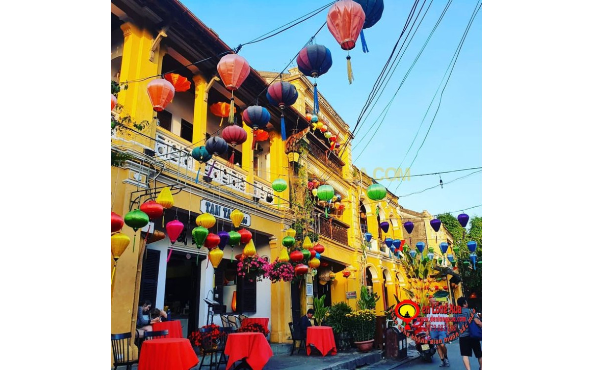 Đèn Lồng Phong Cách Vintage: Nét Hoài Cổ Tinh Tế Cho Không Gian Của Bạn